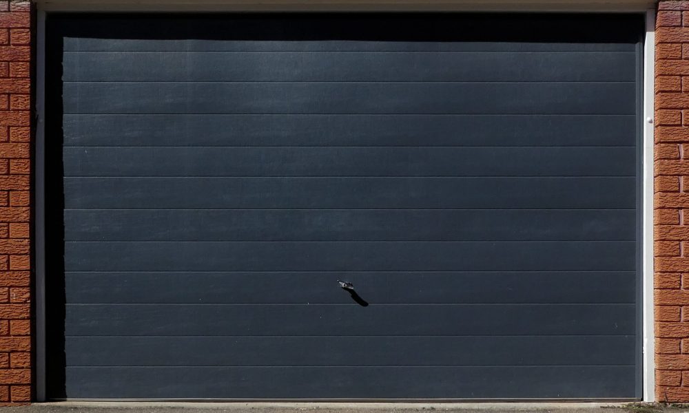 Emergency garage door repair